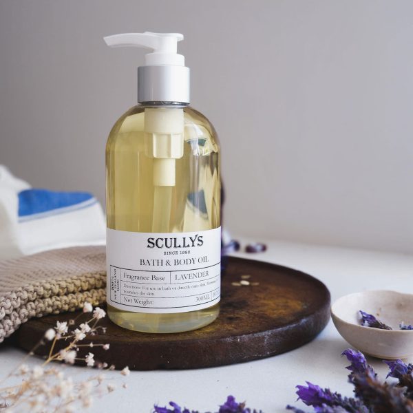 Lavender Bath & Body Oil 300ml - Image 2